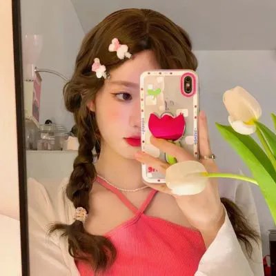 橙色女孩